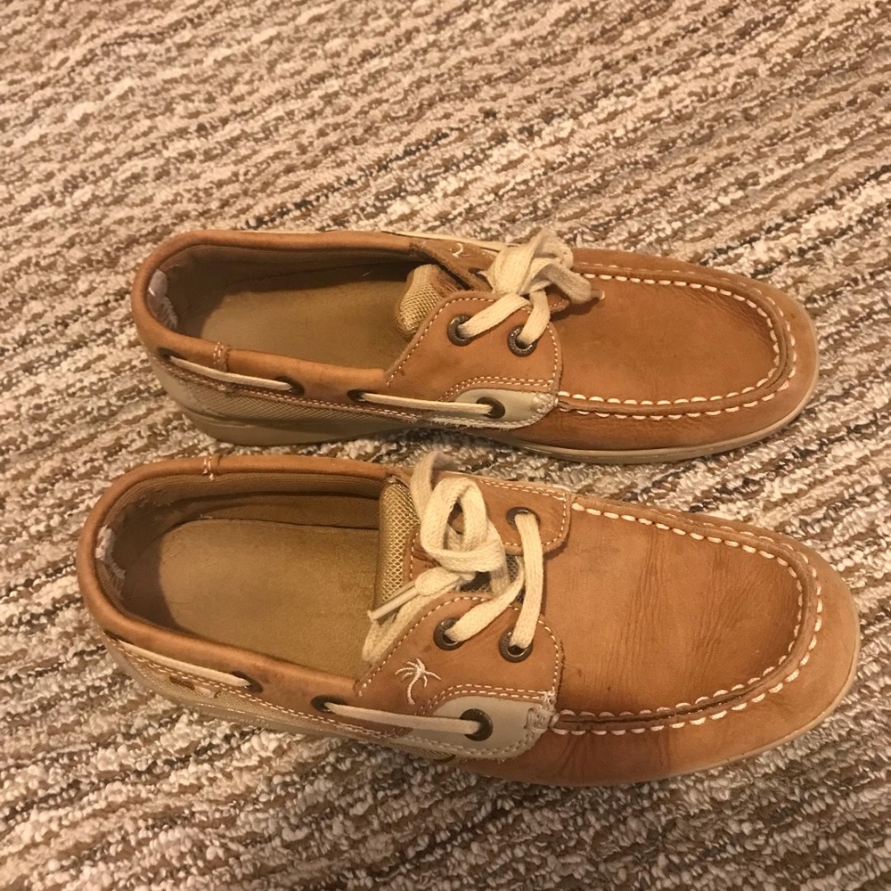 Margaritaville Womens sz 7 shoes! NICE - lk new